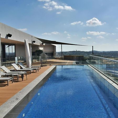 Menlyn Maine Luxury Rentals Pretoria-Noord Buitenkant foto