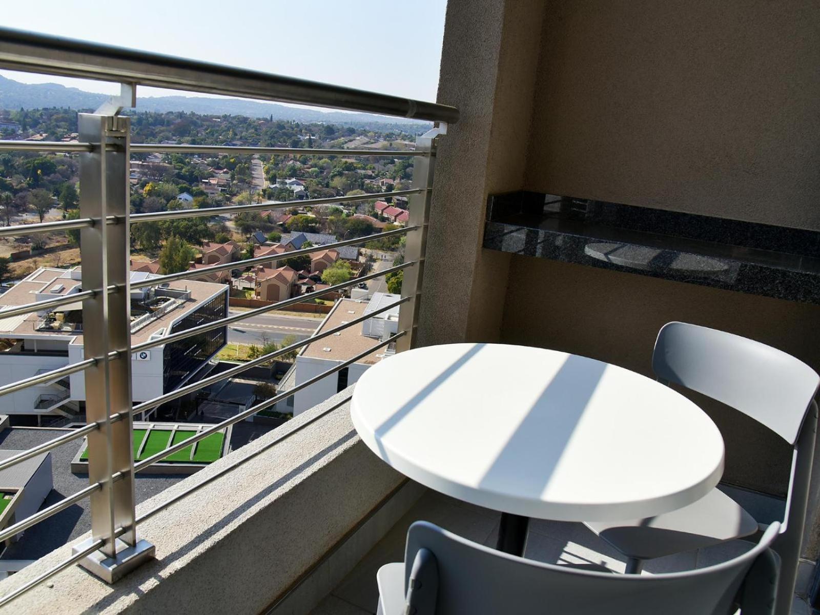 Menlyn Maine Luxury Rentals Pretoria-Noord Kamer foto