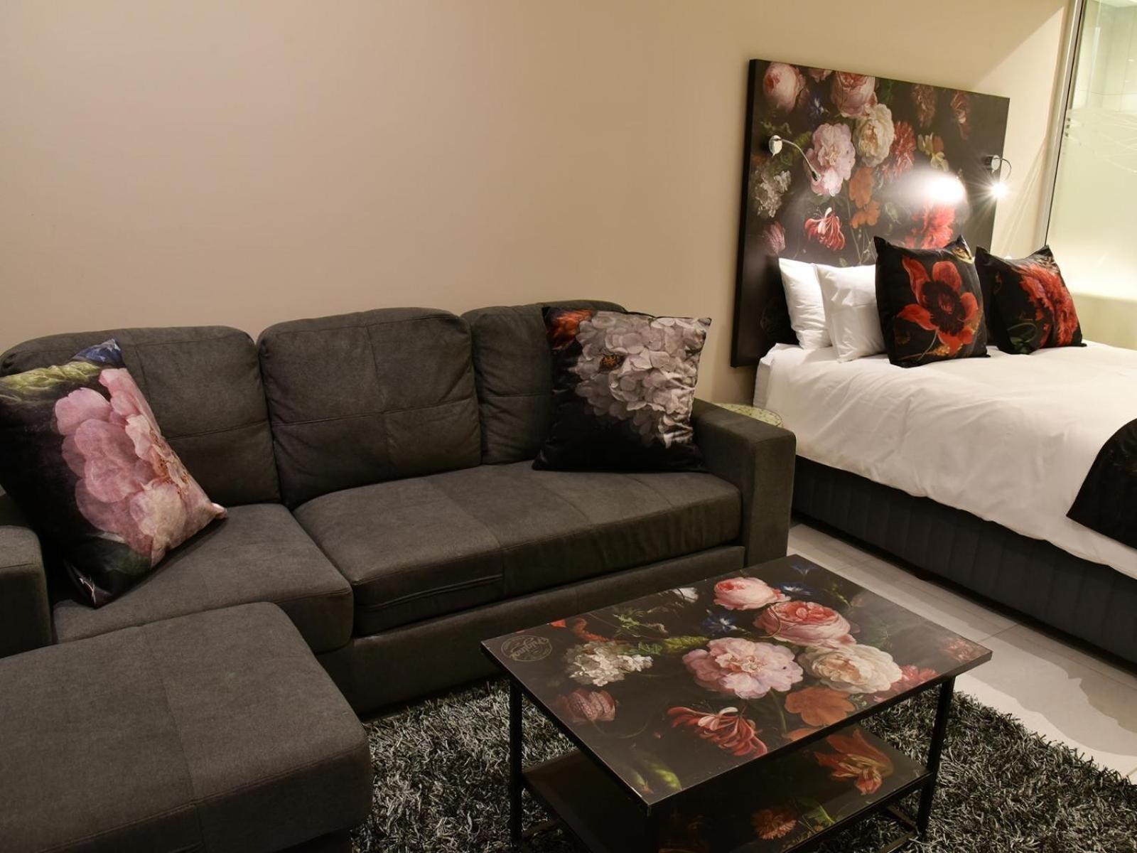 Menlyn Maine Luxury Rentals Pretoria-Noord Kamer foto