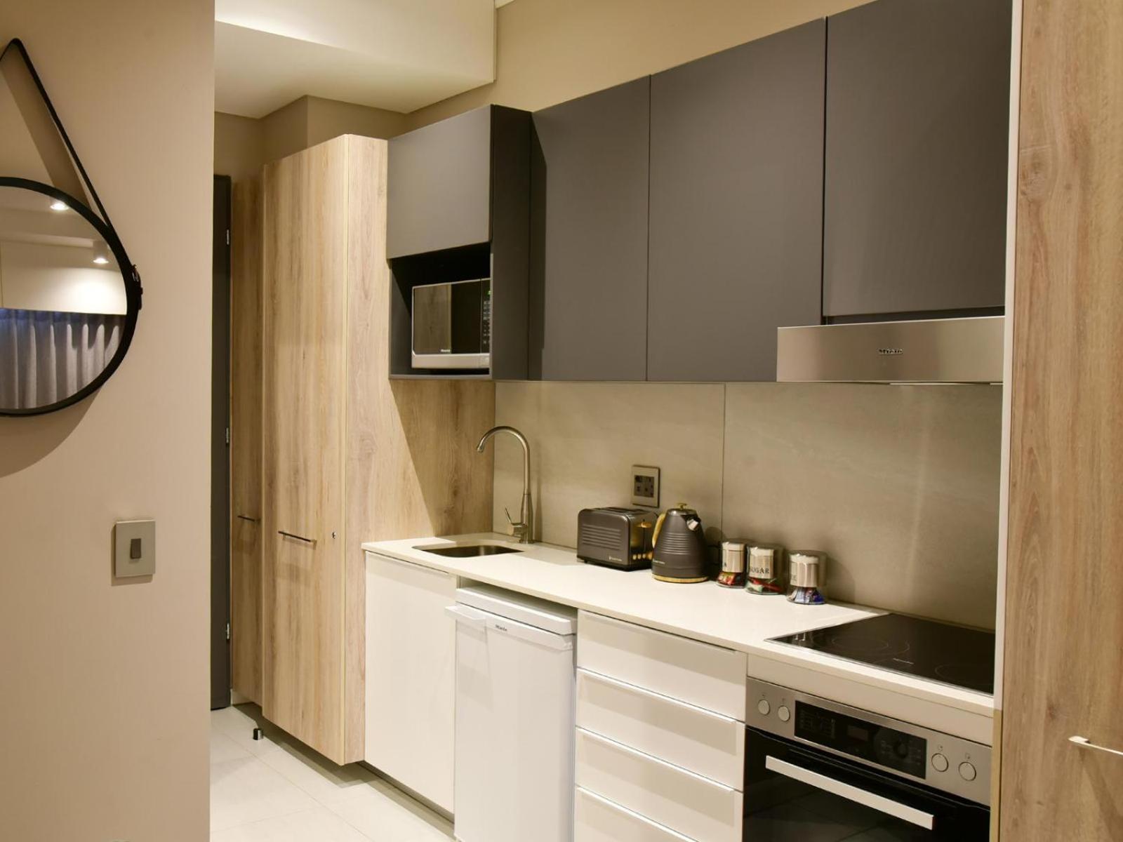 Menlyn Maine Luxury Rentals Pretoria-Noord Kamer foto