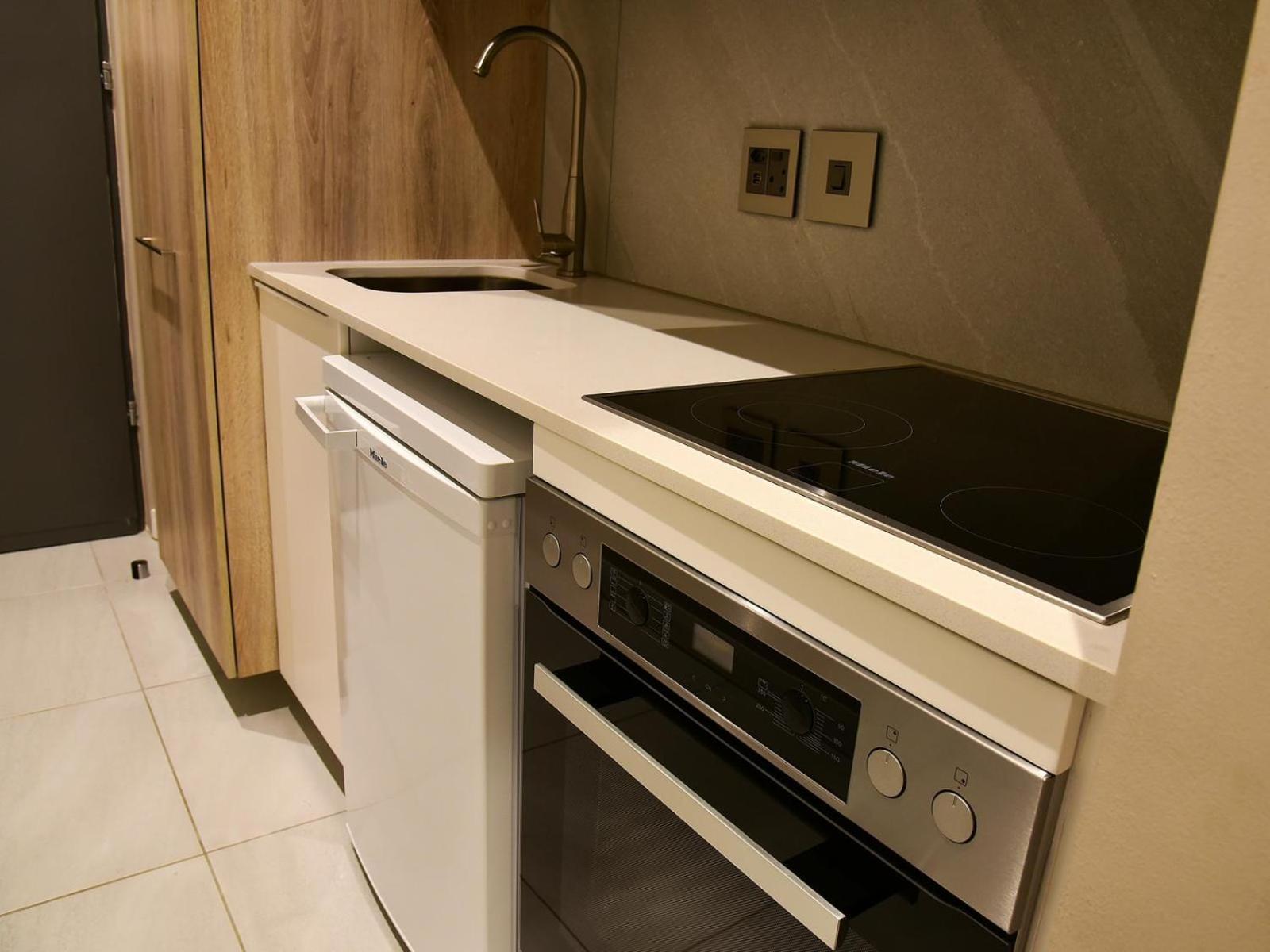 Menlyn Maine Luxury Rentals Pretoria-Noord Kamer foto